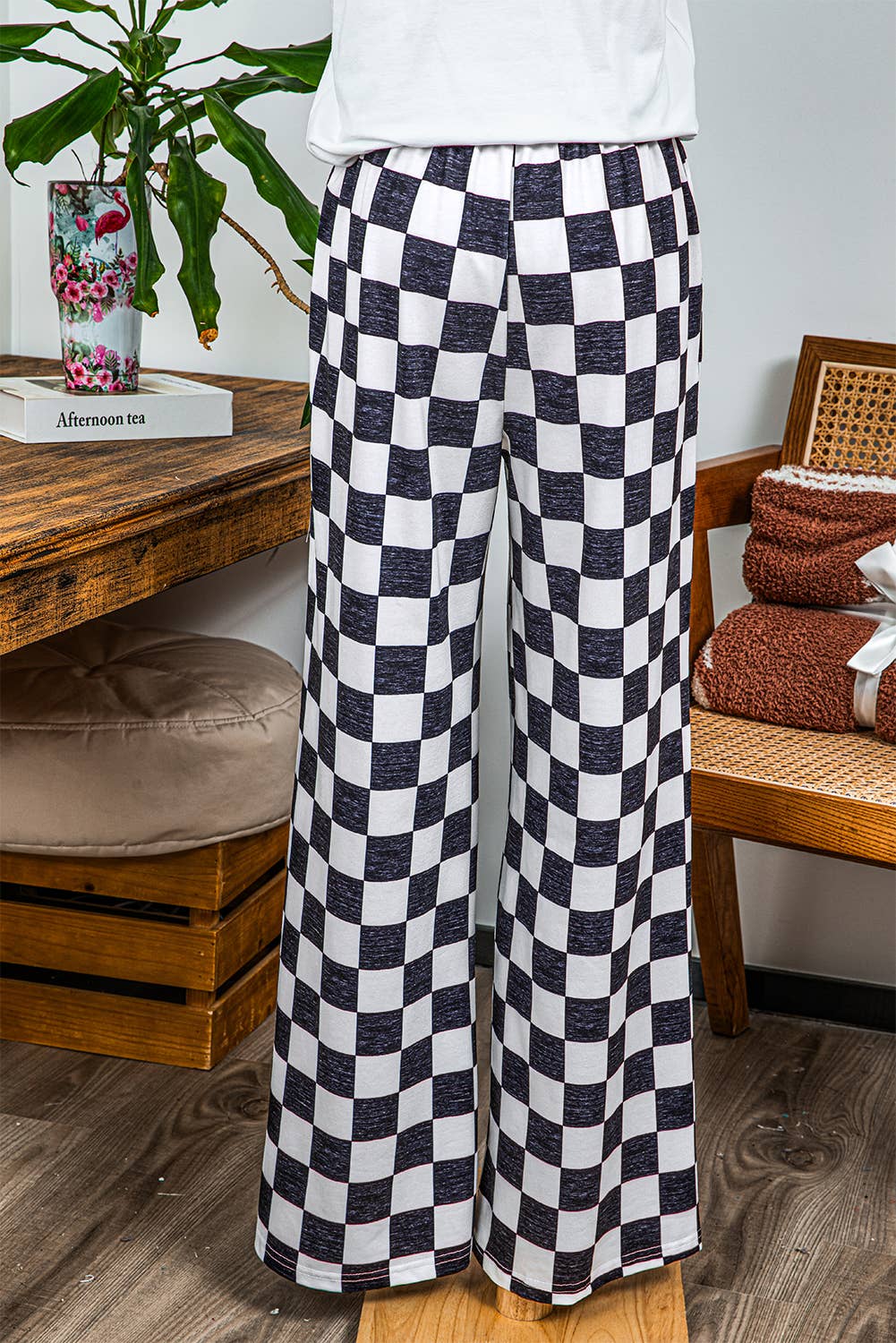 2-Tone Checked Print High Waist Wide Leg Pants | BLACK AND WHITE