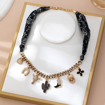 CHARM ANIMAL SCARF NECKLACE-WESTERN CROSS BOOT HAT