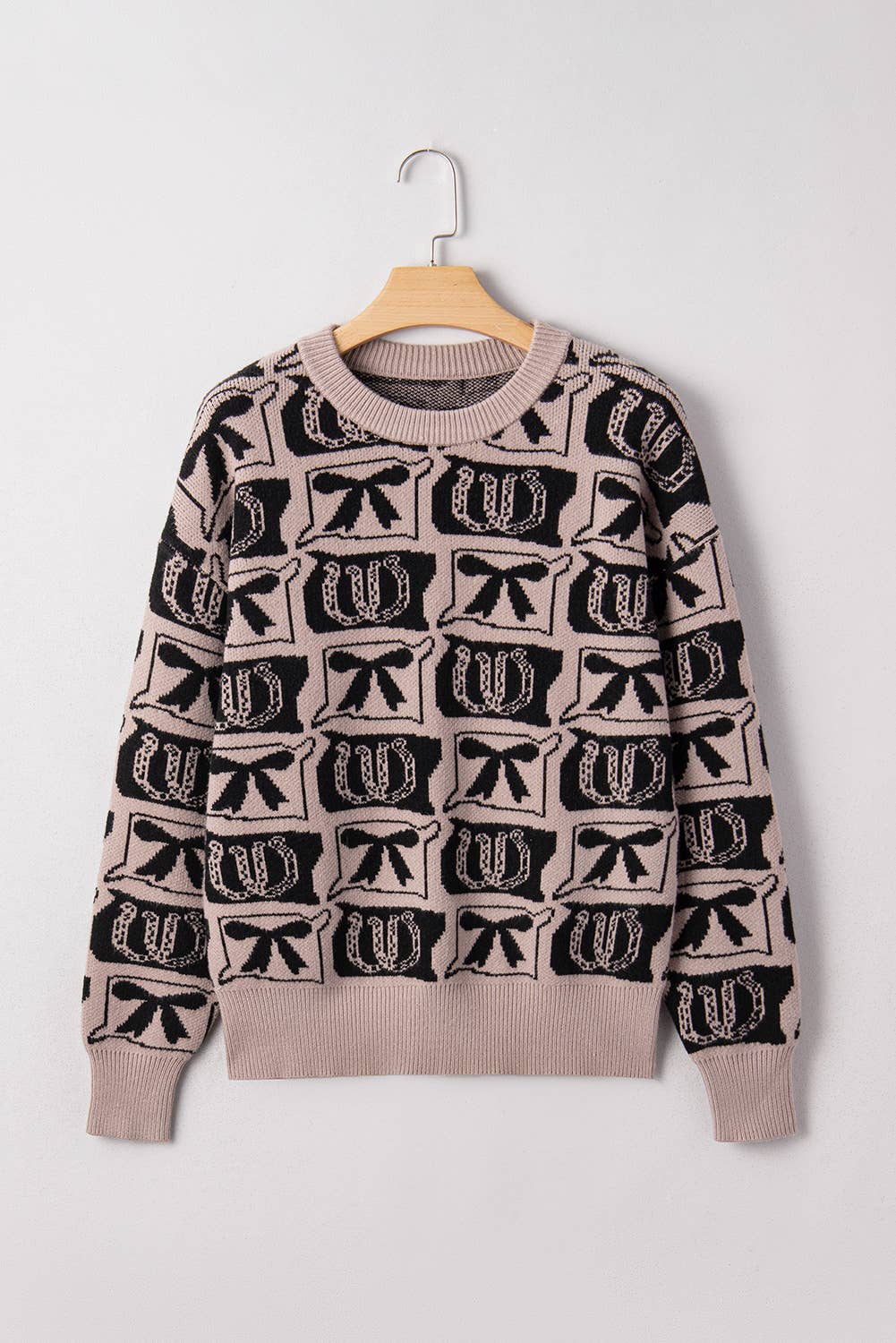 Bows and Horseshoes Pattern Western Sweater (S-4X)