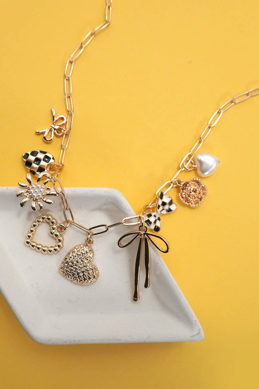 CHARM NECKLACE-BOW CHECKER HEART FLORAL |