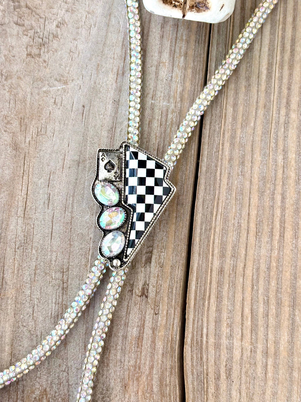 Western Glitter Style Stone Pendant Bolo Tie Necklace