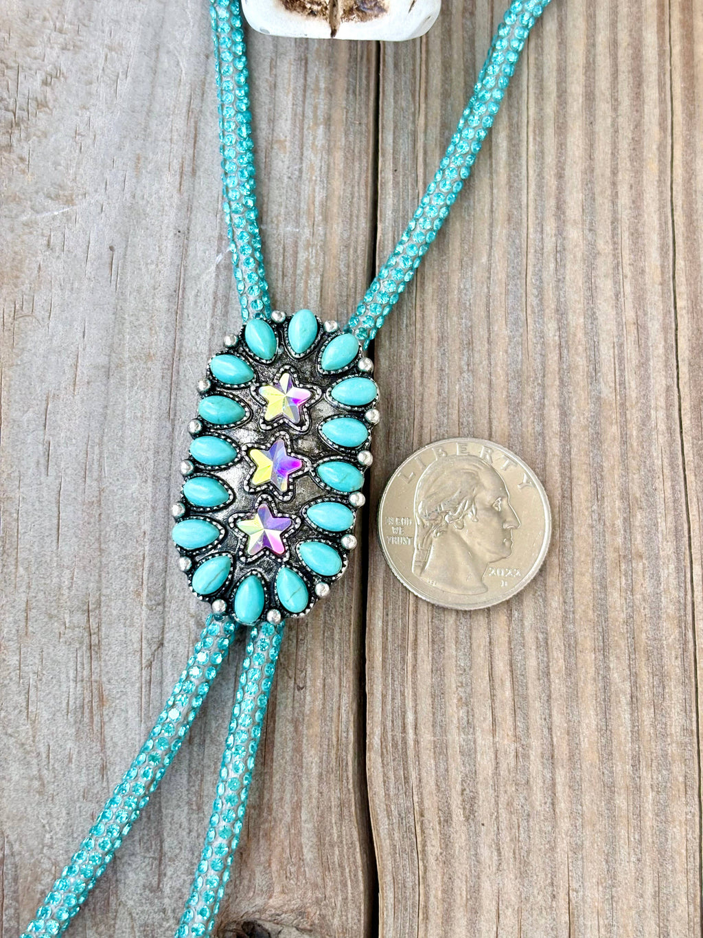 Western Glitter Style Stone Pendant Bolo Tie Necklace